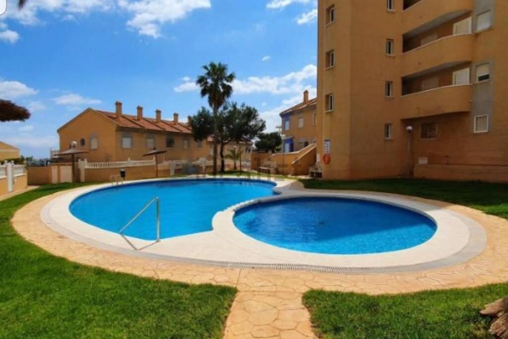 Apartamento Muy Cerca Del Mar. Arenales del Sol Kültér fotó